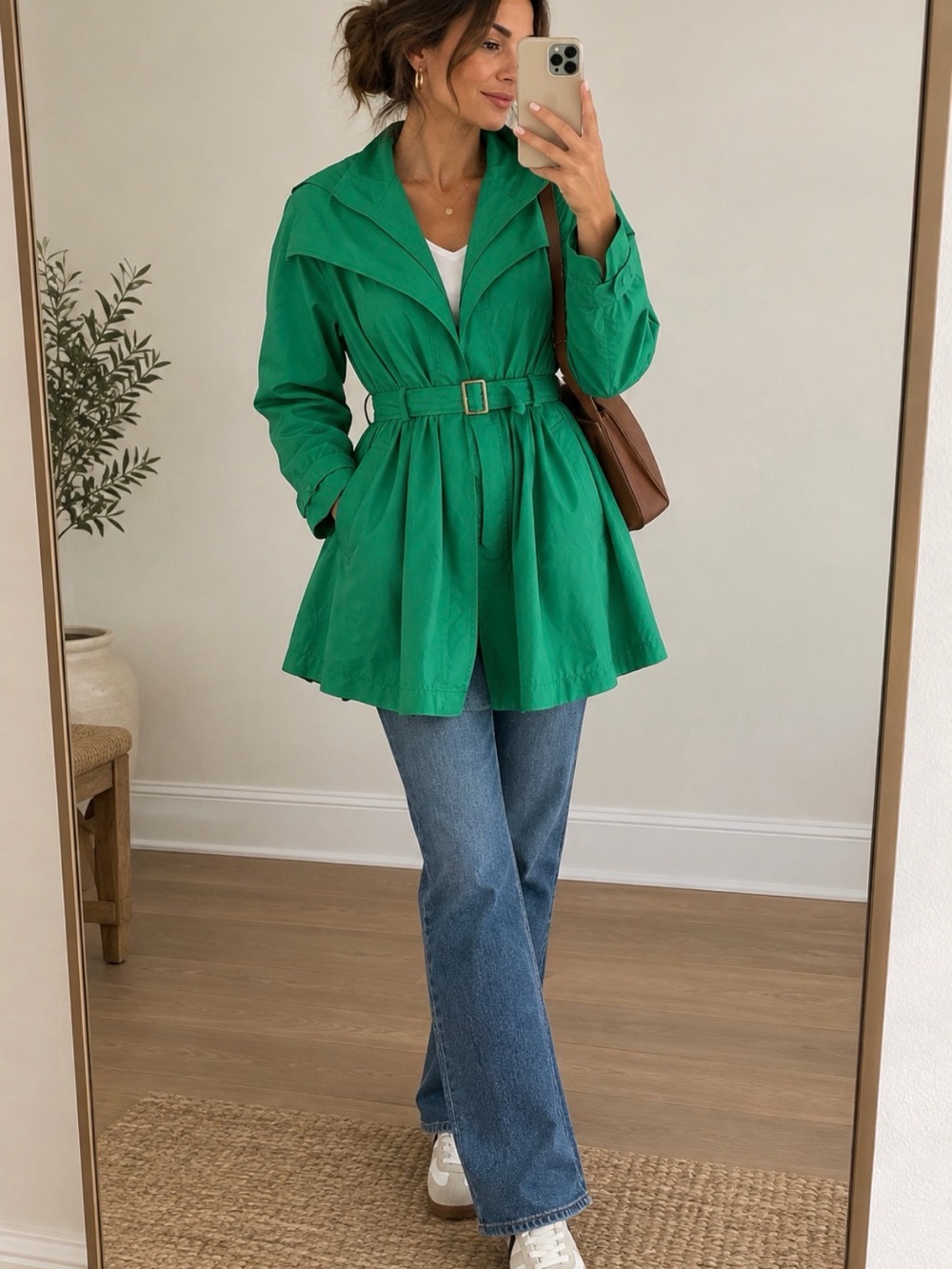 Sideeffects Women's Green Belted Trench Jacket
Size M